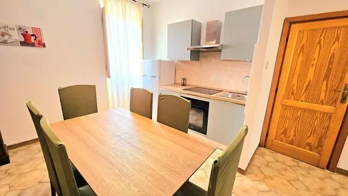 Aba Maya Apartment ألغيرو 0*,  إيطاليا