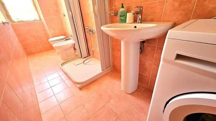 Aba Maya Apartment ألغيرو 0*,