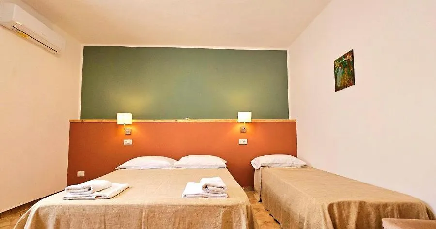 Aba Maya Apartment ألغيرو
